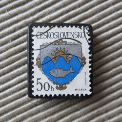 アップサイクル　チェコスロバキア　切手ブローチ2102 1枚目の画像
