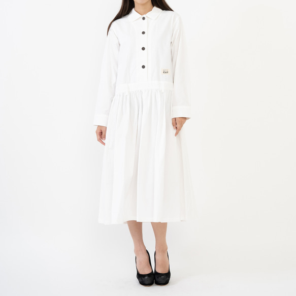 CUT JUMPSUITS DRESS / WHITE［シンプルなのに個性的］ 1枚目の画像