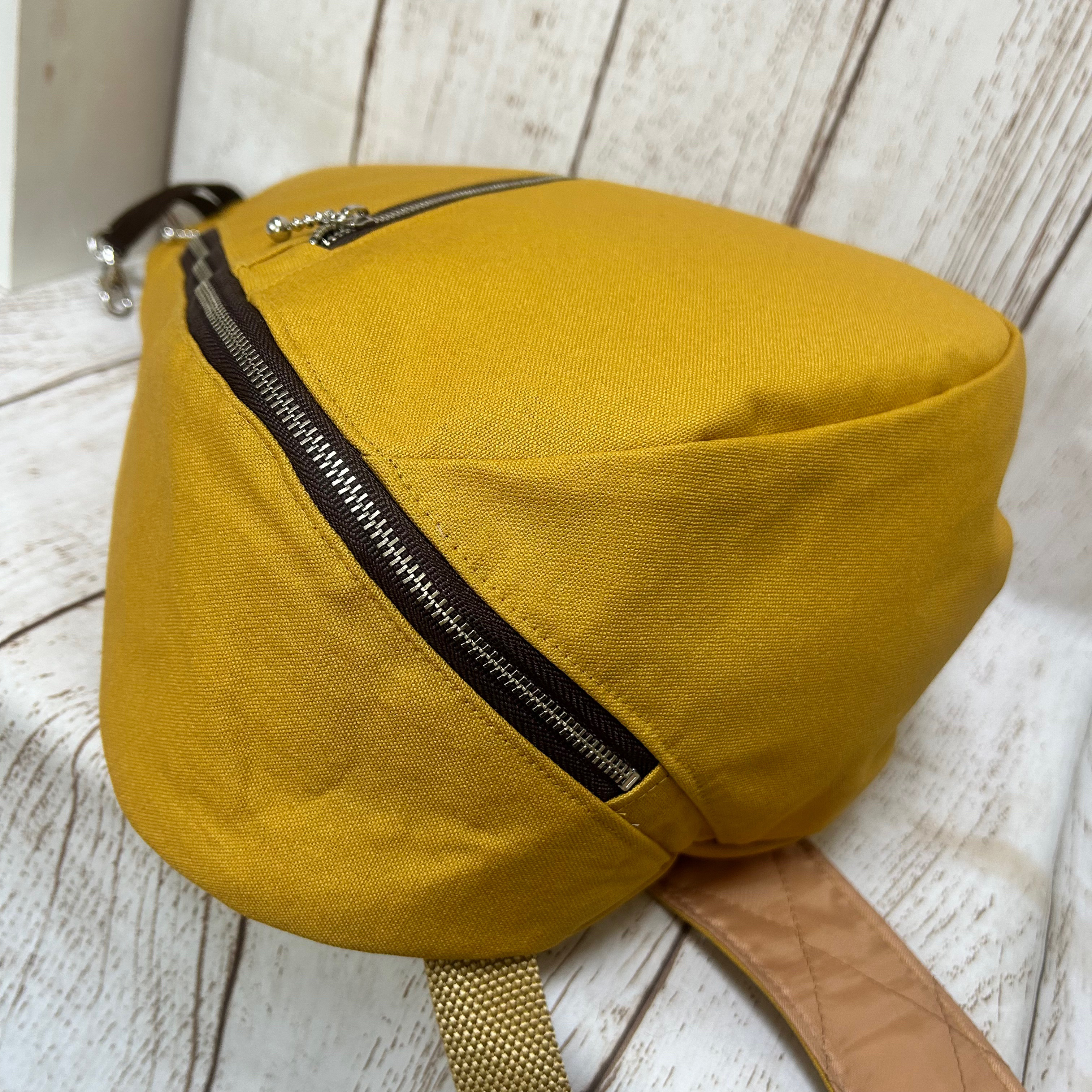 しずく型 ワンショルダーバッグ ボディバック　ショルダーバック　通院　マザーバック　長さ調節可能 帆布 マスタード21番