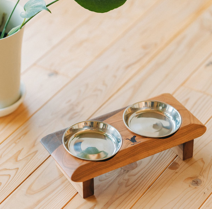 ペット用食器台（ねこ、小型犬用）