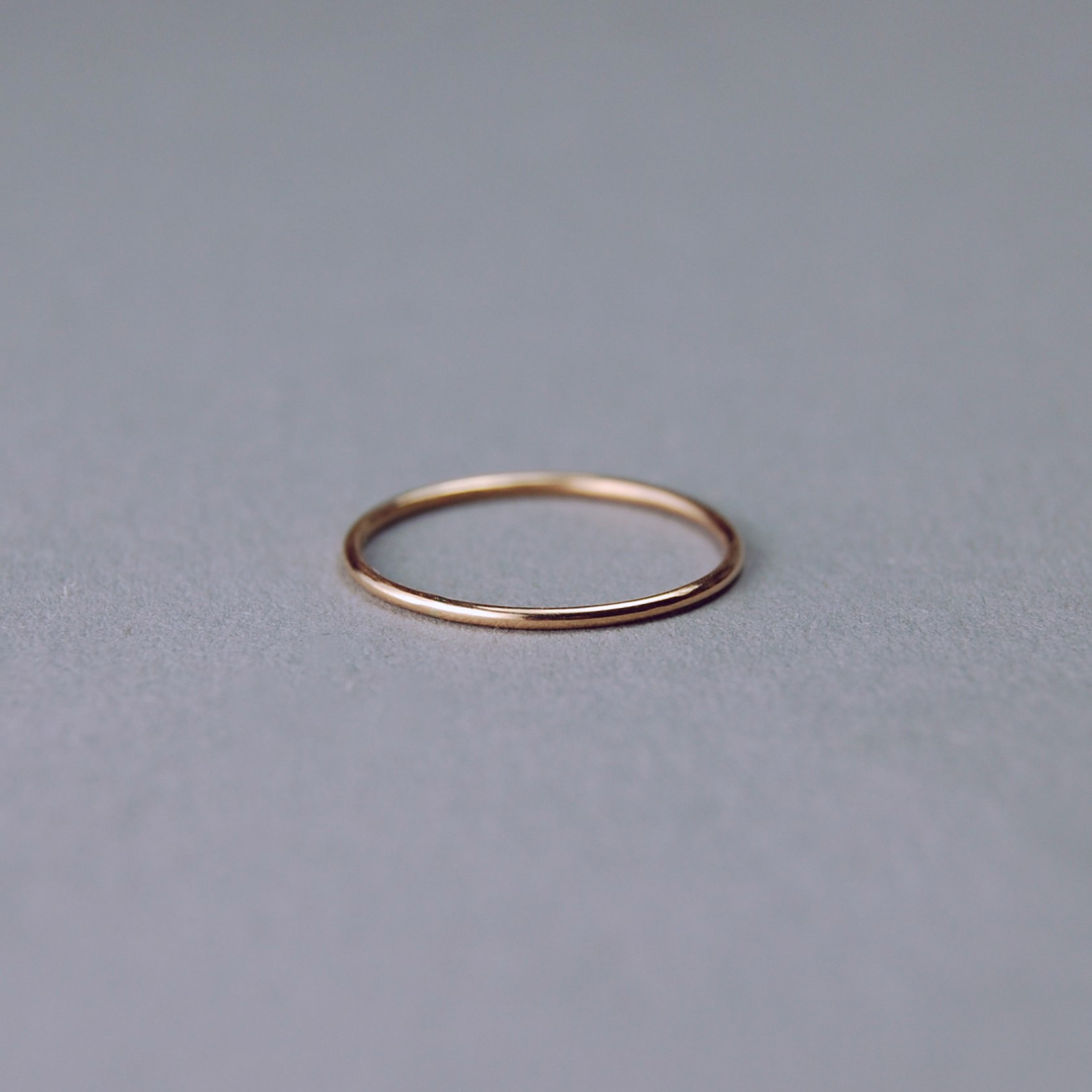 18金 シンプル ピンキーリング