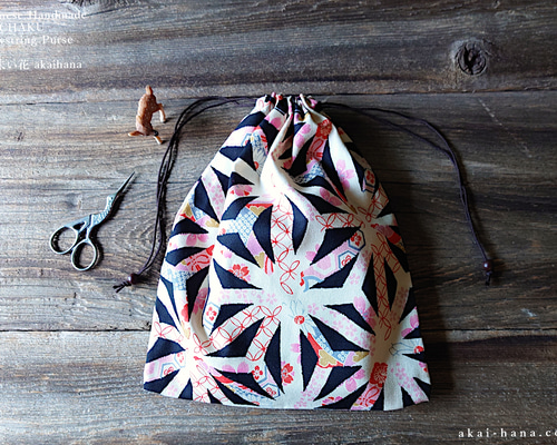 黒の花柄巾着袋 637e401015c6831513248d28a373c3