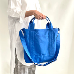 帆布のマルチトートバッグ＊2wayファスナー付き＊A4サイズ