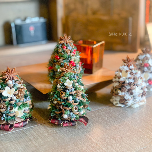 Xmas[松ぼっくりのミニツリー]カラー4種/プリザーブド・ドライフラワー