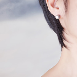 大型天然薰衣草色珍珠醫用級不銹鋼耳環 - 日光榮耀 第4張的照片