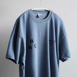 ヴィンテージライク オーバーシルエット半袖Tシャツ / RNC / デニムブルー 2枚目の画像