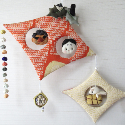 縮緬細工　タペストリ－　吊り飾り「節分」 ☆節分 ☆歳時物☆豆まき☆ちりめん細工☆着物地☆壁飾り☆吊るし飾り