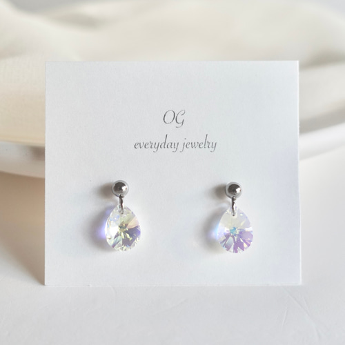 金属アレルギー対応 サージカルステンレス316 揺れる しずくピアス