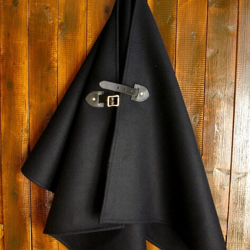 ブラックポンチョ レザーベルトカスタマイズ可 アルパカ混 その他