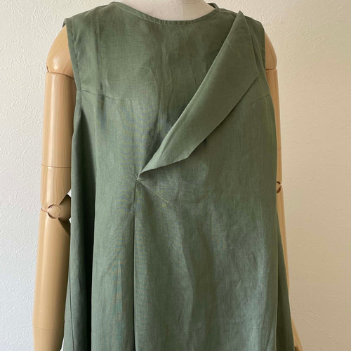 リネン フラップカラー ワンピース ノースリーブ セージグリーン
