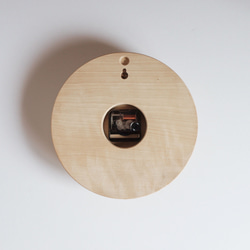 木製 掛け時計 丸型 ミズキ材2 5枚目の画像