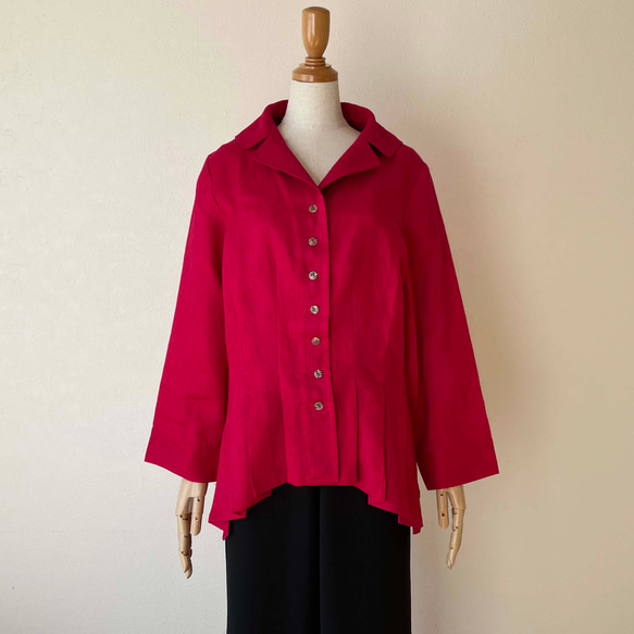 ポーリッシュリネン テーラードカラー 裾がアシンメトリーのジャケット 長袖 赤 無地 2枚目の画像