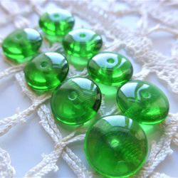 緑の円盤　チェコビーズCzech Glass Beads8個 2枚目の画像