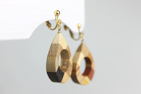 寄木のドロップピアス・イヤリング 6枚目の画像