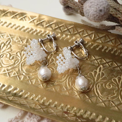 仙女帽棉質珍珠耳環（白色） 第2張的照片