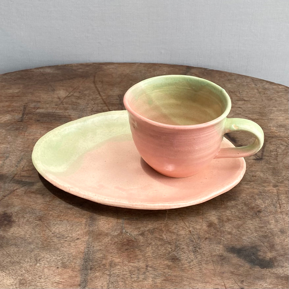 紫陽花　アジサイ　楕円鉢と小皿　2枚セット 紫陽花 アジサイ 楕円鉢と小皿 2枚セット 楕円皿とマグのセット(サーモン