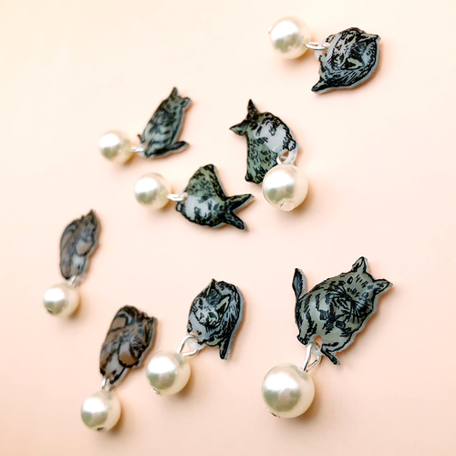 JewelryKyoto onlinestore / 玉乗りネコ