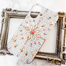 iPhone17pro,16,15,14他全機種ケース スワロフスキーモロッコ風