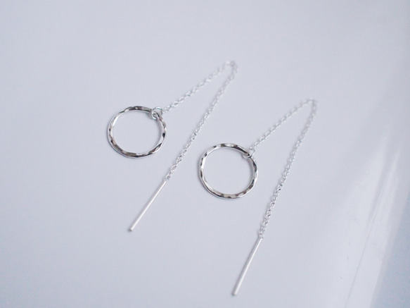 送料無料 *再販*【14kgf】月チェーンピアス／槌目／S　ゴールド　華奢　シンプル 13枚目の画像