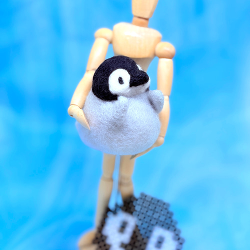 ◇ 踊る皇帝ペンギン 子供 ① 羊毛フェルト 人形// 羊毛フェルト