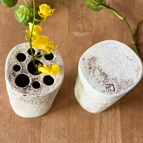 白い花入『白斜』ST 一輪挿し・花瓶・花器 陶工房 海 今井香苗 通販