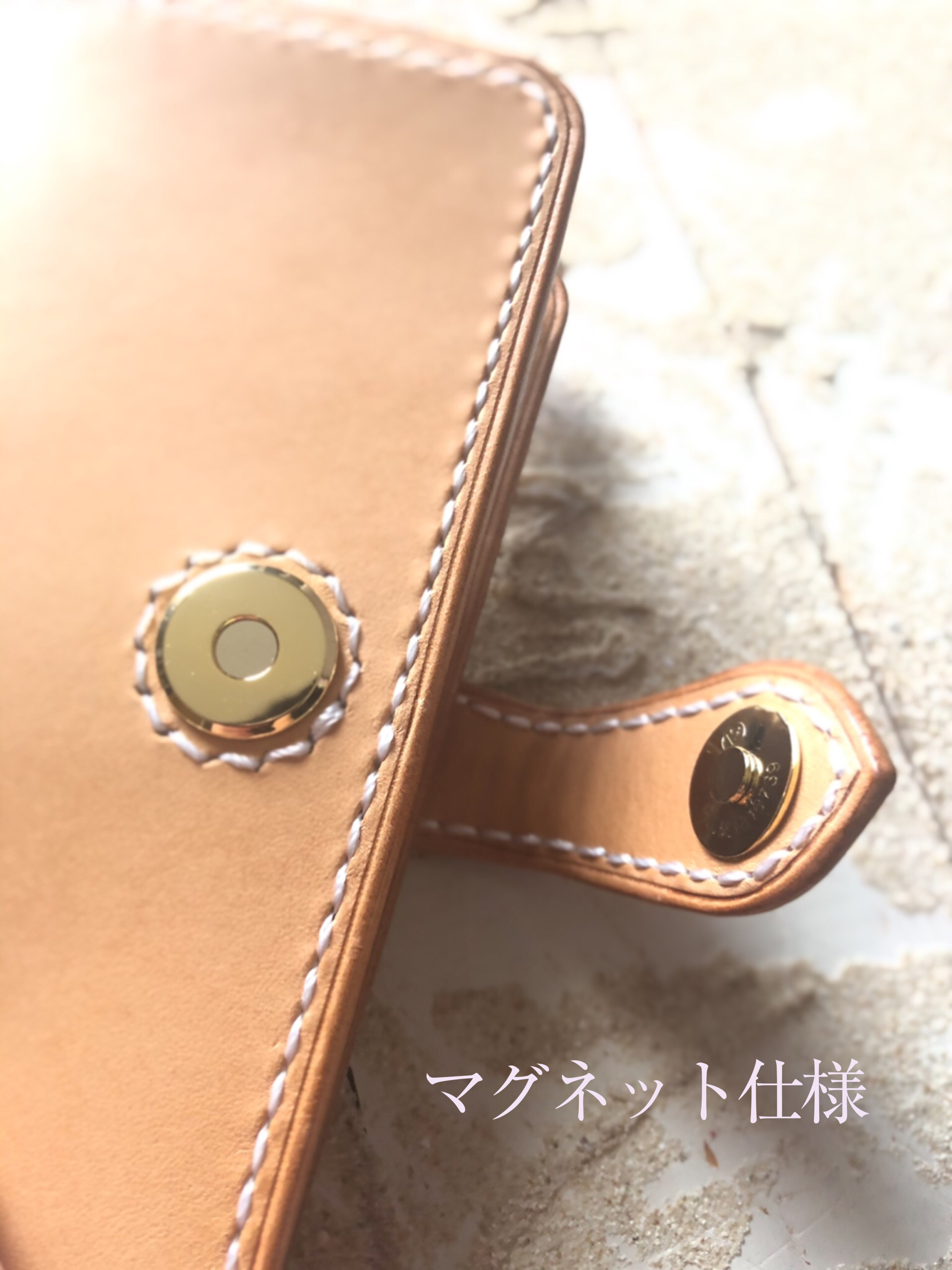 iPhone＆android　スマホケース　手帳型　ブラック×レッド　知花織　赤　（織物シリーズ）