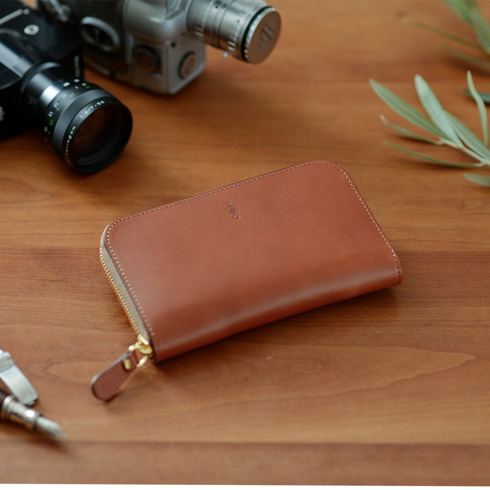 イタリア製総本革 コンパクト長財布 ラウンドファスナー Mサイズ ブラウン シンプル ユニセックス 経年変化