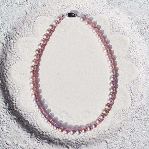 【SK231114】Yさまオーダーメイドページ】天然色ラベンダー淡水真珠のネックレス（アジャスターつき） 2枚目の画像