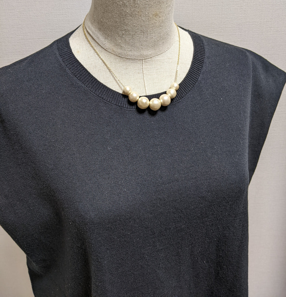 【サージカルステンレス】コットンパール♡7粒グラデーションネックレス　軽い　キスカ　ホワイト　シルバー　ゴールド　 3枚目の画像