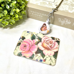 【受注制作】リール　パスケース ネームホルダー　カードケース　定期入れ　社員証　IDホルダー 1枚目の画像