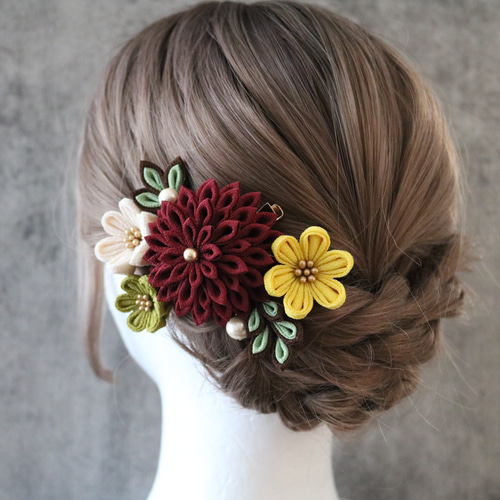 みくりさま髪飾り 楽天市場】【選べる組み合わせ】つぼみ菊の髪飾り 水引 和玉 かすみ草