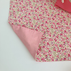 3点セット ピンク花柄のお弁当袋とランチョンマットコップ袋 5枚目の画像