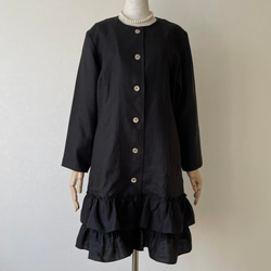 リネン 裾のティアードフリルがかわいい前開きのワンピース 黒 ブラック 無地 M/L 長袖 6枚目の画像