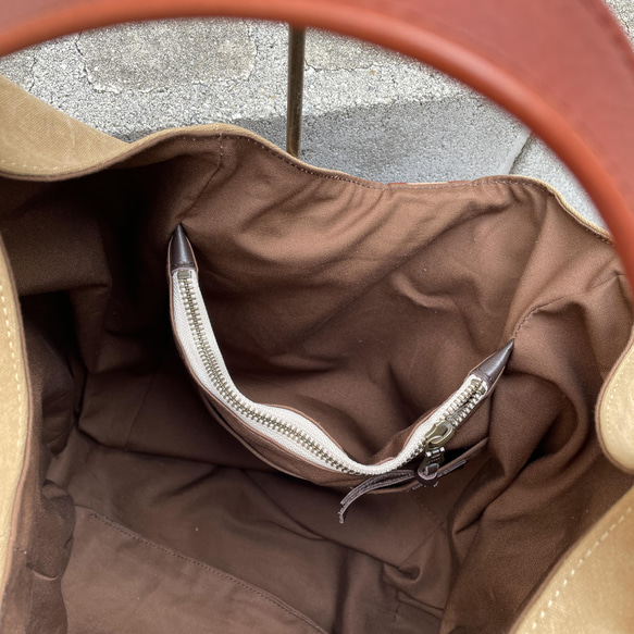 polta：タン（タンニン染め帆布×イタリアンレザーセミショルダーバッグ） 8枚目の画像