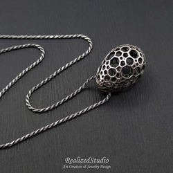 Gold Plated Silver 925 Voronista Egg Pendant 3枚目の画像