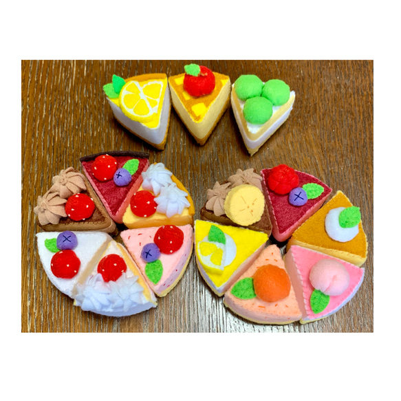 レザーのホールチョコレートケーキ♡レモンとベリー　一点モノです レザーのホールチョコレートケーキ♡レモンとベリー 一点モノです