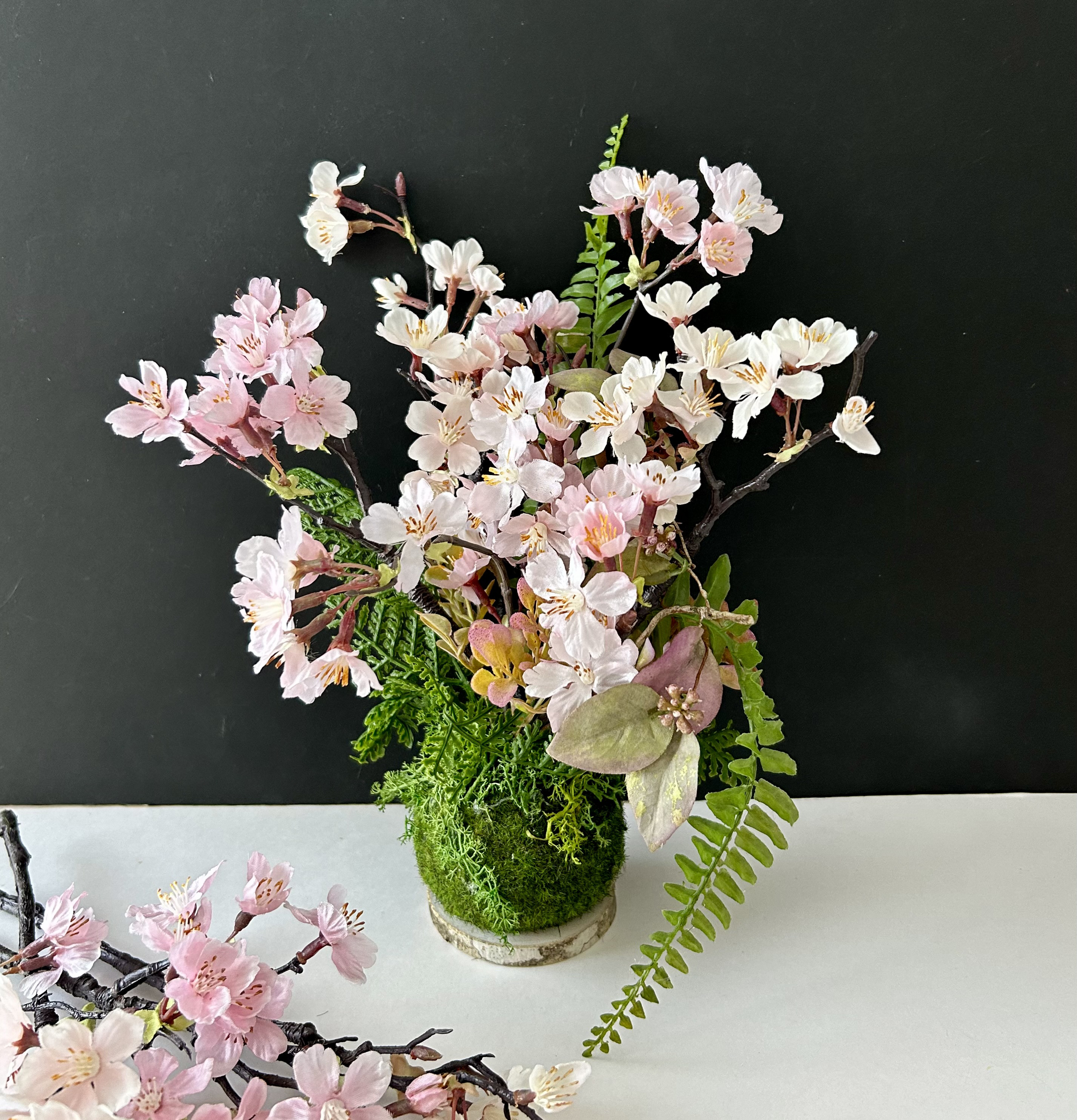 苔玉フラワーアレンジ「受注制作」