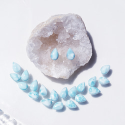 ☆Larimar 梨形凸圓面耳環 ~Cyril 第1張的照片