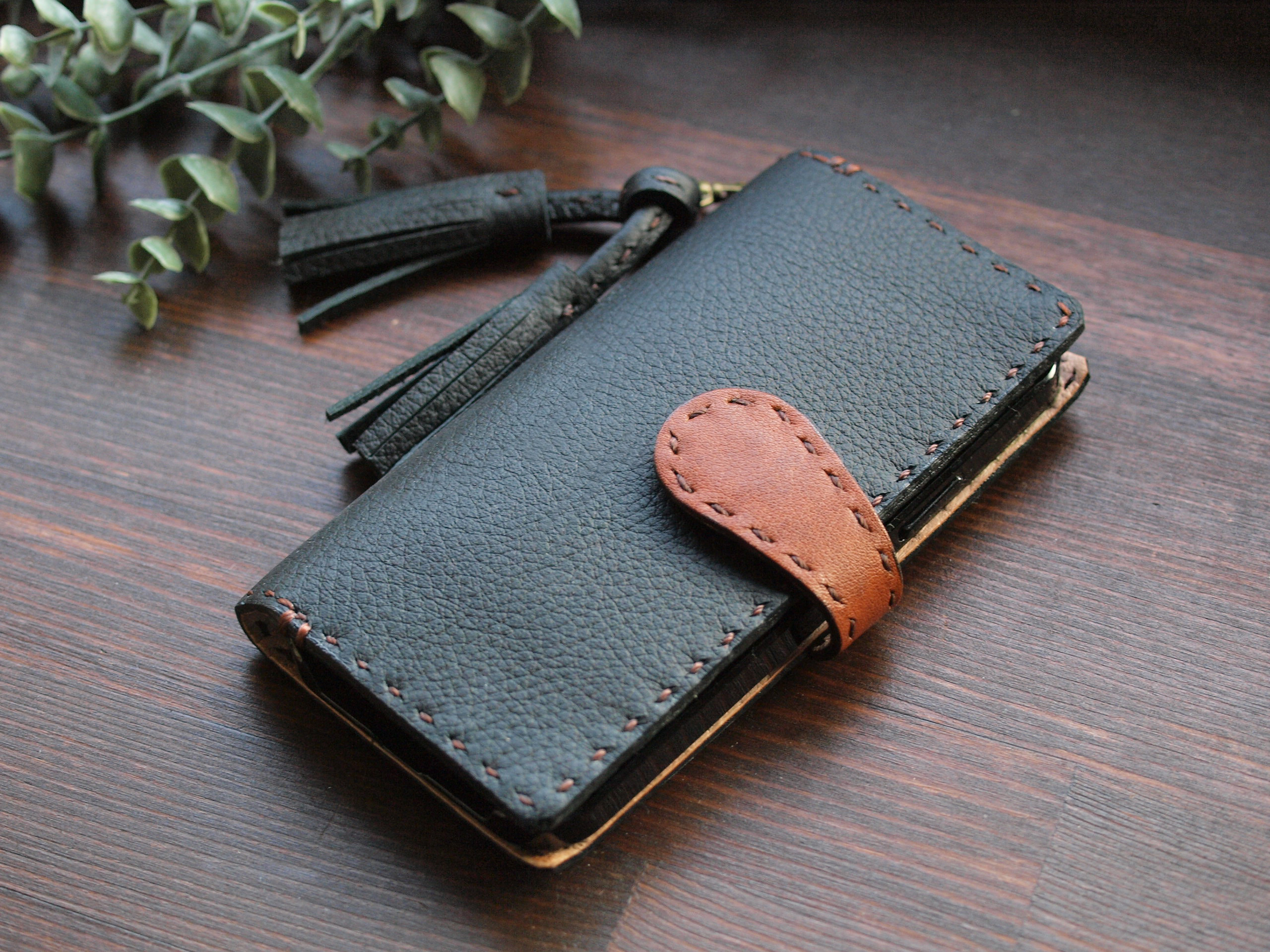 【iphone全機種対応】ブラック◆牛革レザー手帳型iPhoneケースiPhone1７シリーズ対応