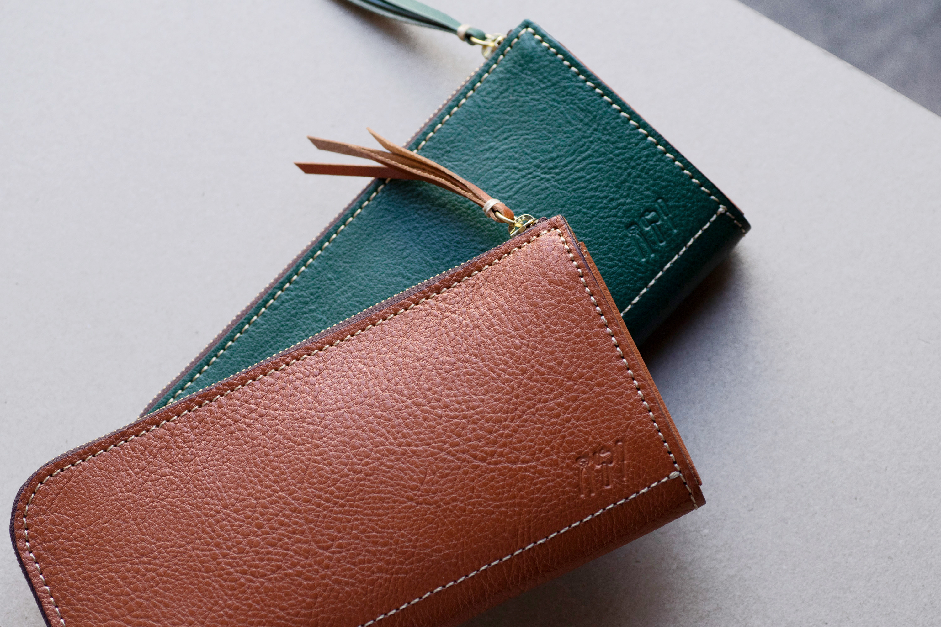 本革　L字ファスナー長財布　レディース　グリーン　キャッシュレス　春財布　グロスシュリンクレザー　aw-05ns