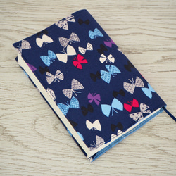 蝶 ブックカバー のおすすめ人気通販｜Creema(クリーマ) 国内