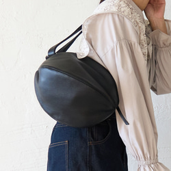 ﾓﾘﾉｶﾞｯｺｳ　上質本革ころんとポーチ肩紐3cmタイプ（ブラック）｜koro-f-rl-bk 3枚目の画像