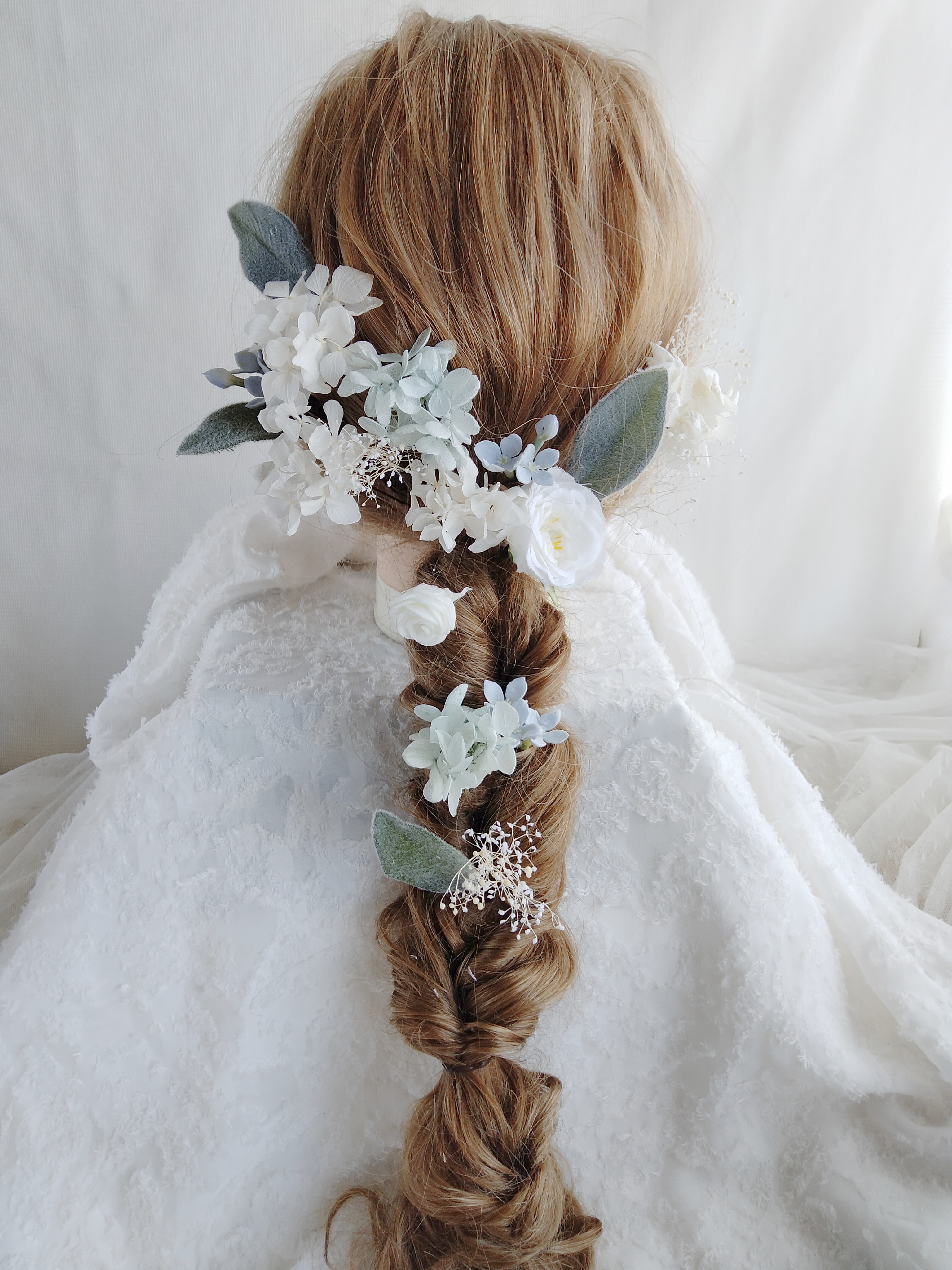 ナチュラルウェディングのヘアアクセサリー　フォトウェディング　白無垢　ヘッドドレス　結婚式　編みおろし　ヘッドパーツ　髪