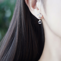 2way★花水木/山茱萸耳釘，由白色珍珠貝、蛋白石和水晶製成 ~ Elin 第3張的照片