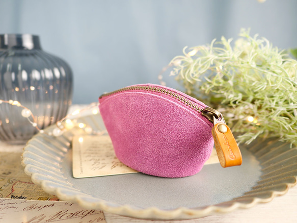 ｷｭｲｰﾙﾃﾞｿﾝ コロンとかわいい大容量の小銭入れ　カラフル小物で気分もUP 付属に栃木レザー使用《ピンク》 1枚目の画像