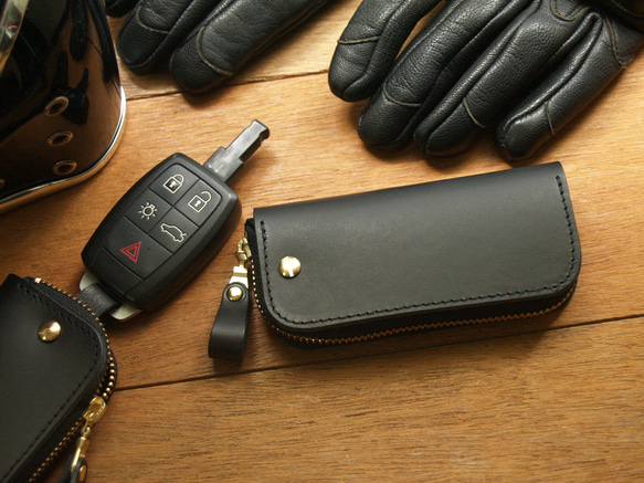 [ weekenlife ] - Leather Key Case - Gentle Black 1枚目の画像