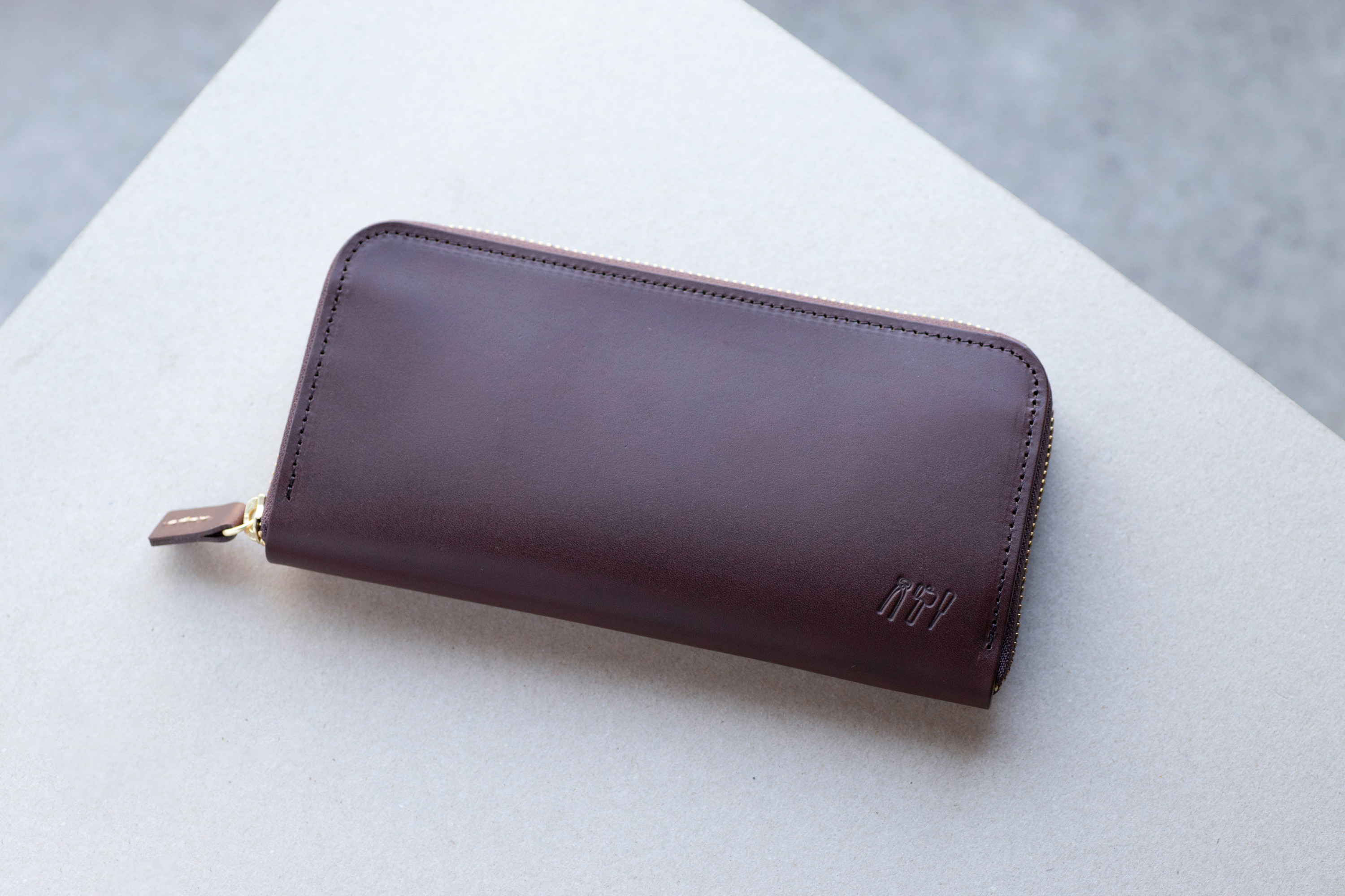 本革　ラウンドファスナー　長財布　レディース　メンズ　チョコ　スタンダード　アラバスタレザー　春財布　aw-15hn