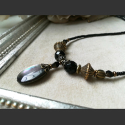 黒蝶貝（マザーオブパール）の上品ネックレス ネックレス・ペンダント