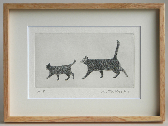 お散歩・二匹の猫/ 銅版画 (額あり） 1枚目の画像