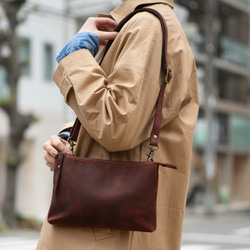 シーンに合わせて使い分けできる3Wayバッグ】 ショルダー 本革 ワイン